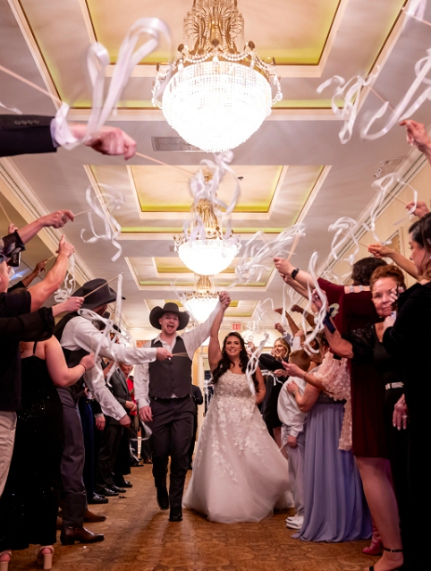 Astoria Banquets all-inclusive wedding ceremony and reception venue, Astoria Banquets, All-inclusive venue near me, Chicago and suburb, quinceanera venue, serving Schaumburg, Waukegan, Mundelein, Palatine, Wheeling, Streamwood, Lombard, Melrose Park area banquet hall